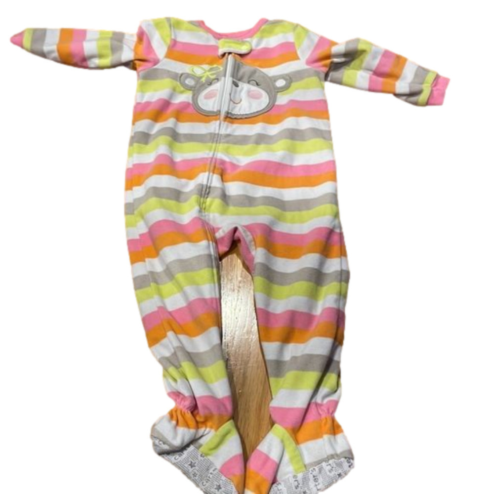 𝅺CARTERS 18 m sleeper good condition